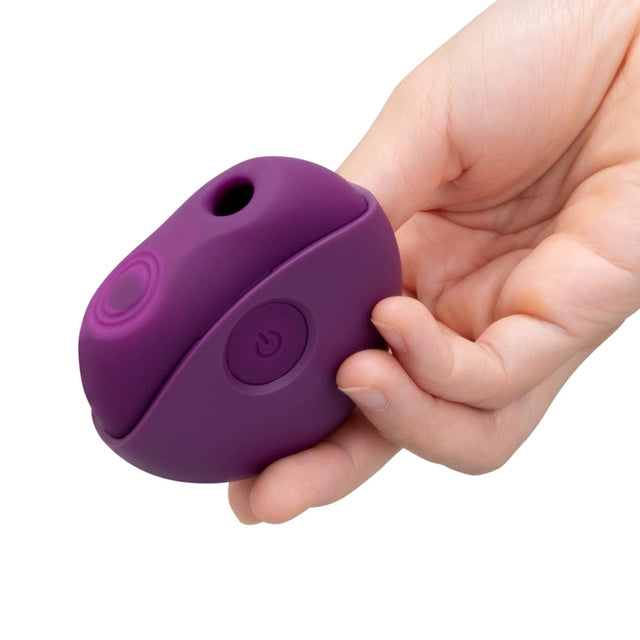 Le Wand Tapping & Sucking Vibe