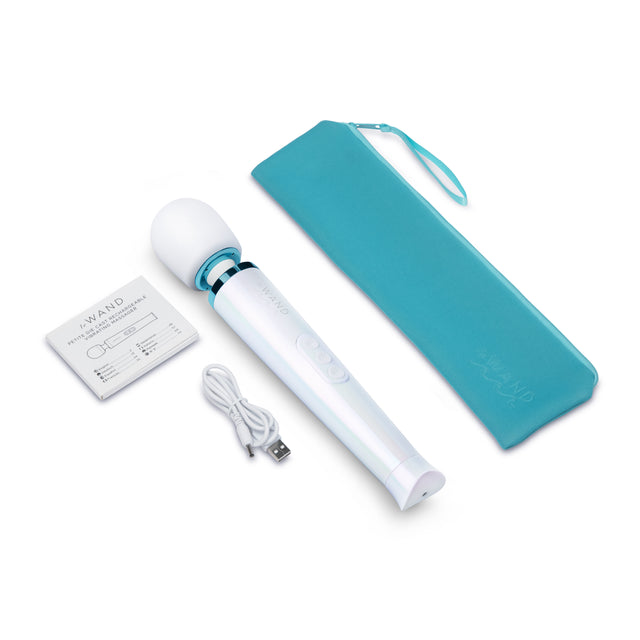 Le Wand Dive Submersible Rechargeable Vibrating Massager